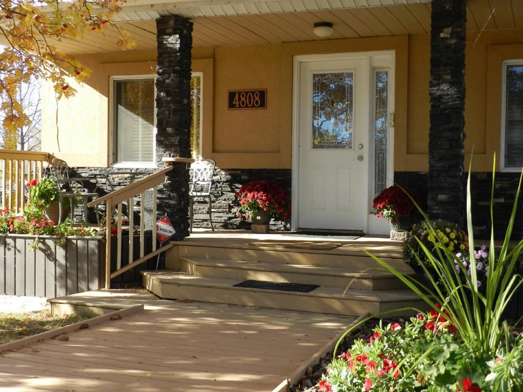 Bethel-Aspen Inn Bonnyville Exteriér fotografie