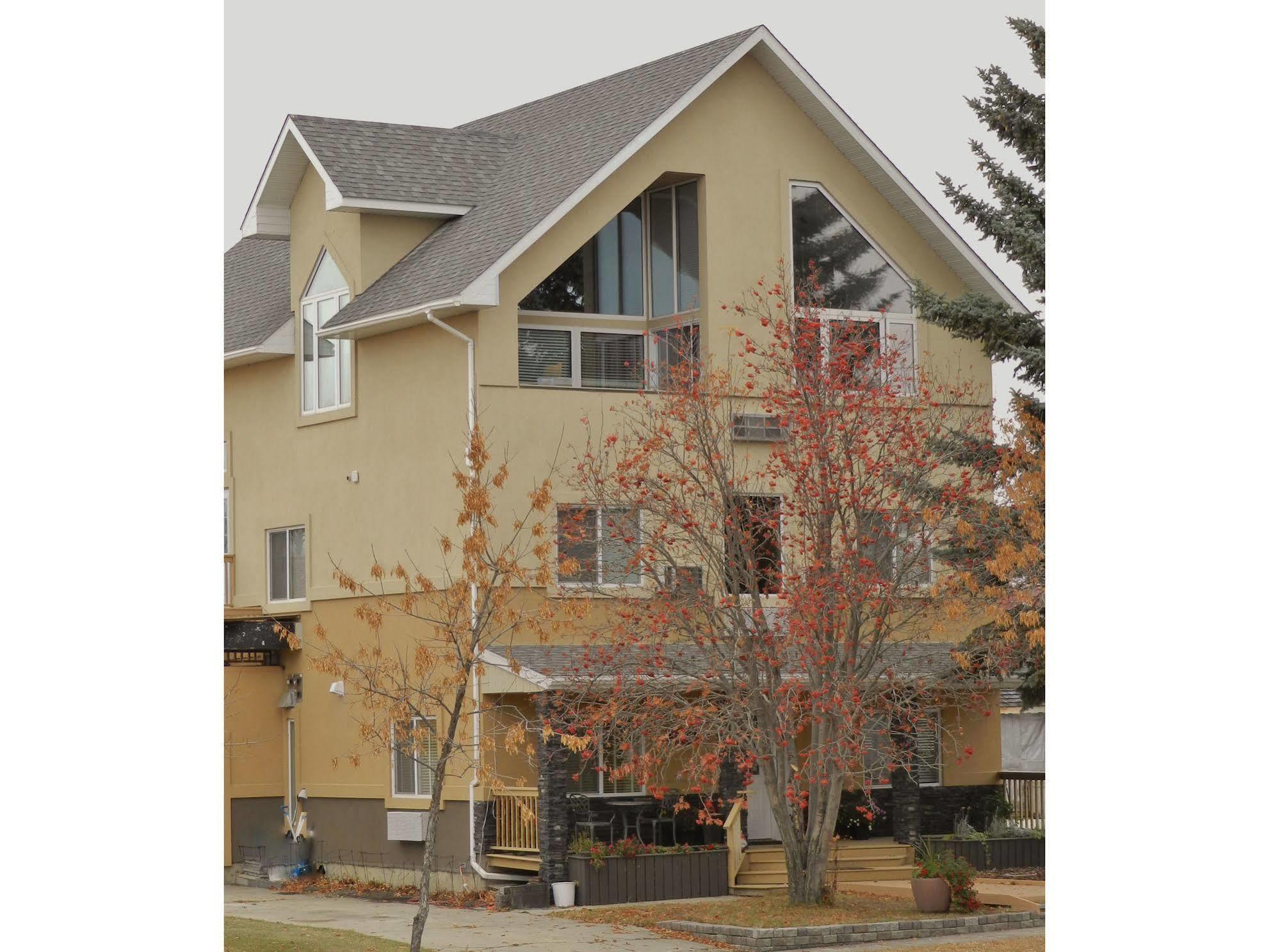 Bethel-Aspen Inn Bonnyville Exteriér fotografie